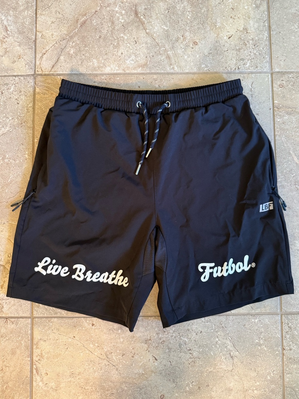 Live Breathe Futbol Black Maestro Shorts Drawstring Zipper Pockets Men’s Large - Picture 1 of 11